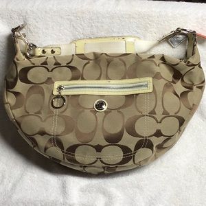 Large Coach purse in Signature Jacquard print
